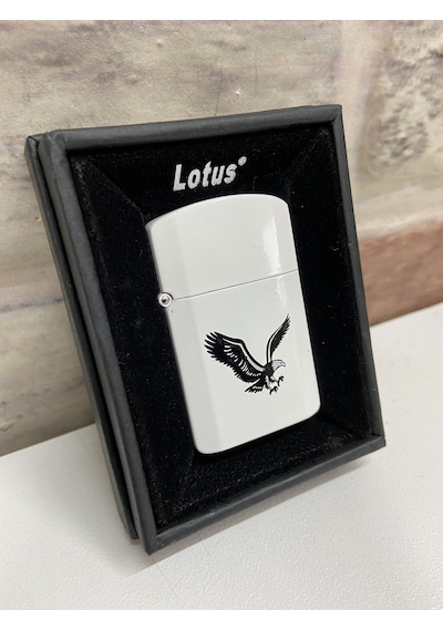 Lotus Marka Beyaz Renk Siyah Uçan Kartal Logolu Benzinli