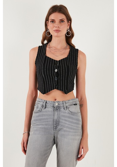 Lela Slim Fit Kalp Yaka Düğmeli Kalın Askılı Crop Bayan Yelek 5865497 Beyaz-Siyah