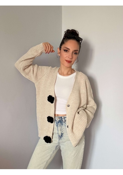 Ali Butik Krem Gül Motif Detaylı Triko Hırka Krem
