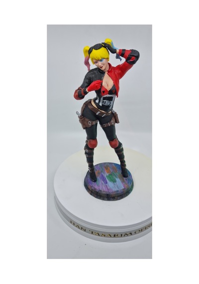 Harley Quinn Büyük Figür 27 Cm