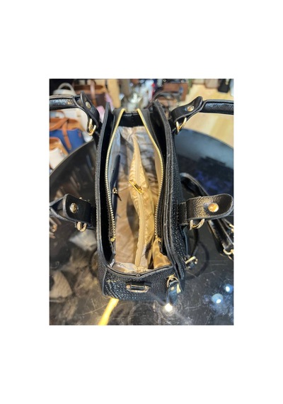 Miami Polo Club Orijinal Kadın Gold Detaylı El Ve Omuz Çantası Uzun Askısı Mevcuttur En 24 Cm Boy 24 Cm Siyah 91065479