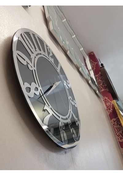 Ayna Denizi Silver Latin Smoked Model Gümüş Füme Renk 50 CM Dekoratif Aynalı Duvar Saati Gümüş