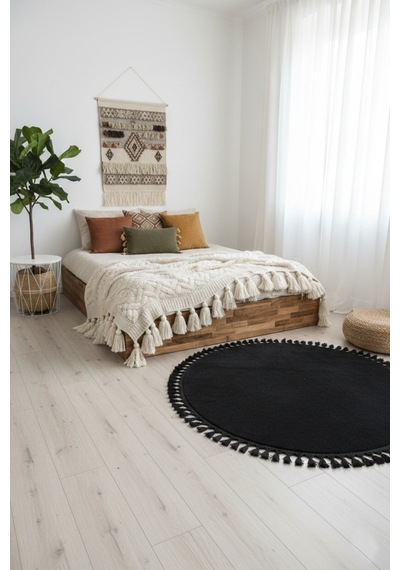Comfort Yuvarlak Ponpon Saçaklı Peluş Halı Yatak Odası- Çocuk Odası- Antre- Yemek Odası Kaymaz Taban Siyah