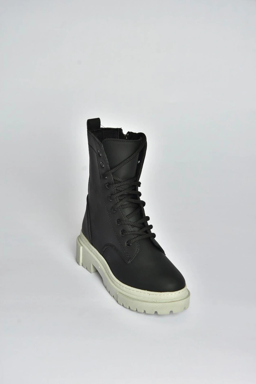 Fox Shoes V973192401 Siyah/gri Nubuk Kalın Tabanlı Postal Bot Siyah/gri-nubuk