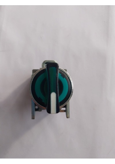 Schneider marka 24v ışıklı 1/0/2 mandal buton