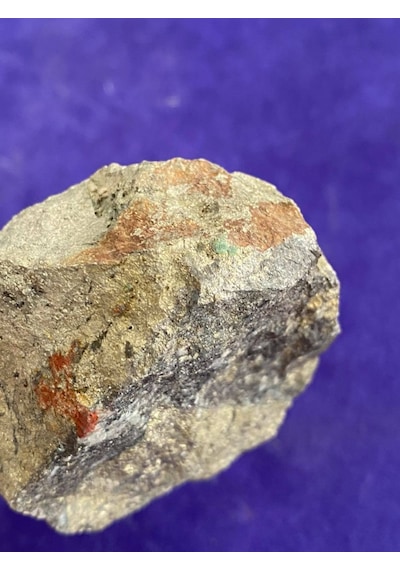 Doğal Kuvars Magmatik Taş 386 Gram