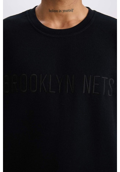 DeFactoFit NBA Brooklyn Nets Oversize Geniş Kalıp Bisiklet Yaka Kısa Kollu Waffle Tişört D8504AX25SPBK81