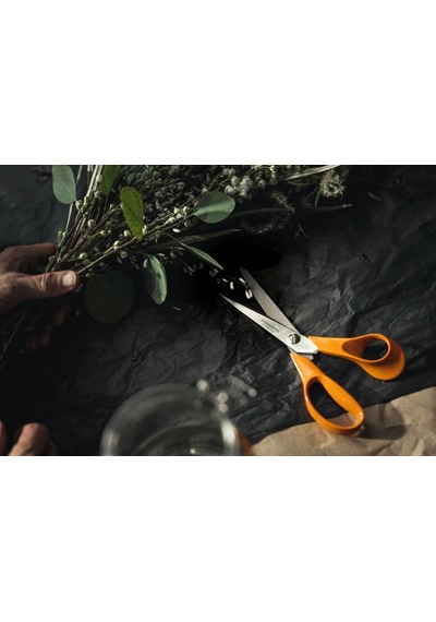 Fiskars Evrensel Makas, Uzunluk: 25 Cm, Paslanmaz Çelik Bıçak/pla