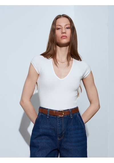 Dilvin 32894 V Yaka Fit T-shirt-ekru