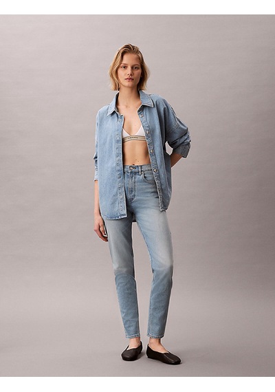 Calvin Klein New Mom Jean Soft Rı, 1xs, Sh, 25 Mavi Kadın Kot Pantolon Calvin Klein New Mom Jean Soft Rı, 1xs, Sh, 25 Mavi Kadın Kot Pantolon