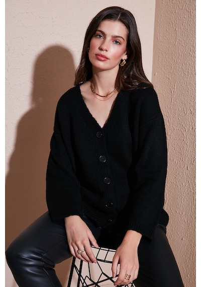 Lela Regular Fit V Yaka Düğmeli Triko Bayan Hırka 4616229 Siyah
