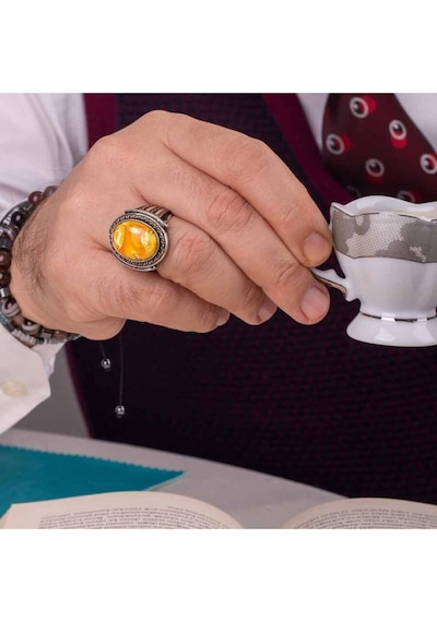 Anı Yüzük Simetrik Motifli Sarı Zirkon Taşlı Gümüş Erkek Yüzük