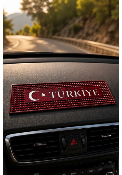Kemboss Türkiye Kaydırmaz Torpido Pedi Ve Teşkilat Plakalık Seti - Araç İçi Kaydırmaz Ped + Universal Tekli Araba Plakalık