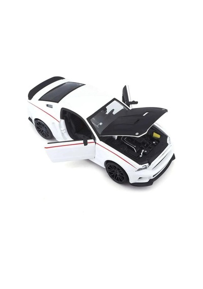 Maisto Lisanslı Metal Ford Mustang Street Racer 2014 1:24 Kapıları Açılabilir Oyuncak Model Araba Beyaz