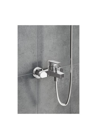 Banyo Bataryası Modern Tasarım Ve Kullanım Kolaylığı Altın