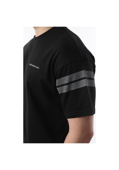 Madmext Siyah Şerit Detaylı Erkek Şort T-shirt Takım E7301