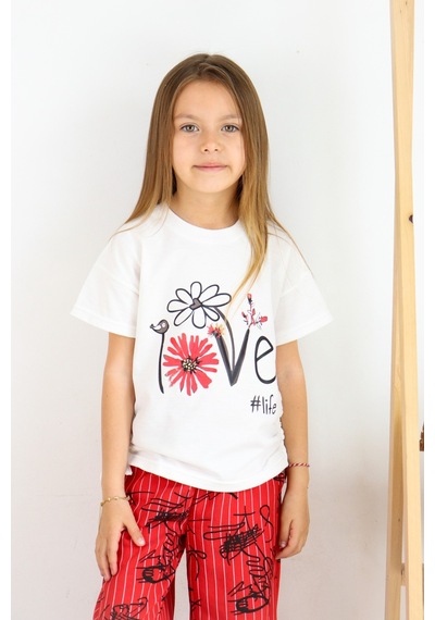 Fesshera Kız Çocuk ''love Life'' Baskılı Tişört & Çizgili Desenli Bol Pantolon Takımı Kırmızı Fesshera Kız Çocuk ''love Life'' Baskılı Tişört & Çizgili Desenli Bol Pantolon Takımı Kırmızı