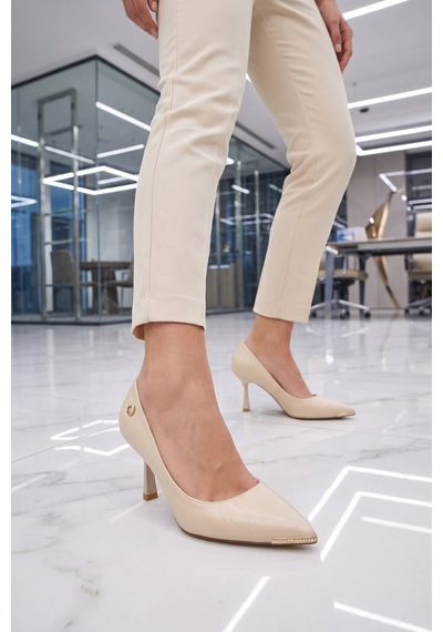 Pierre Cardin Taş İşlemeli Sivri Burun İnce Topuklu Şık Krem Kadın Abiye Ayakkabı Pc-56195