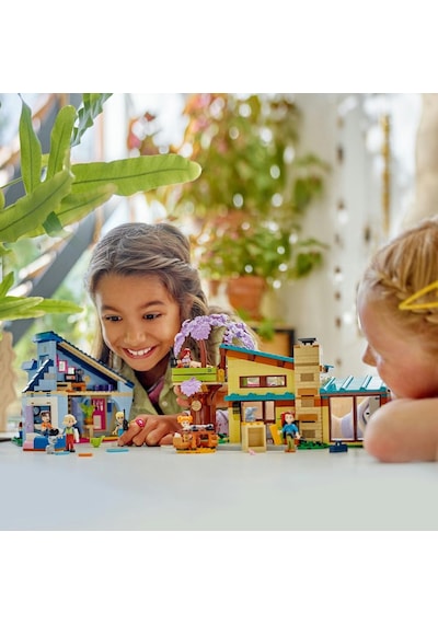 LEGO® Friends Olly ve Paisley'nin Aile Evleri 42620 7+ Yaratıcı Oyuncak Yapım Seti - 1126 Parça