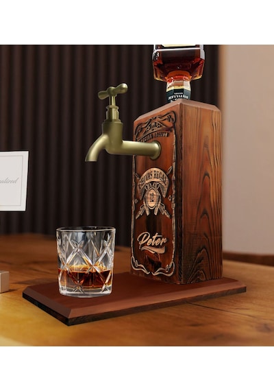 Bk Gift Kişiye Özel Kabartma İsim Tasarımlı Musluklu Ahşap İçki Standı-10