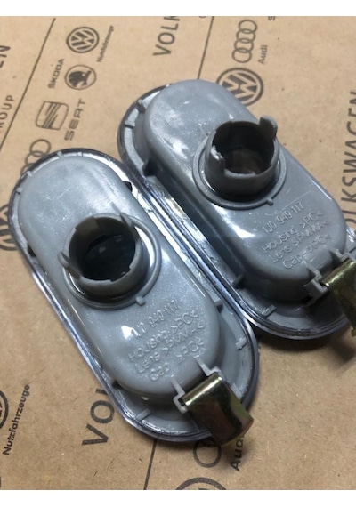 Caddy 2004-2010 Sağ Sol Çamurluk Yan Sinyali Lambası 1J0949117