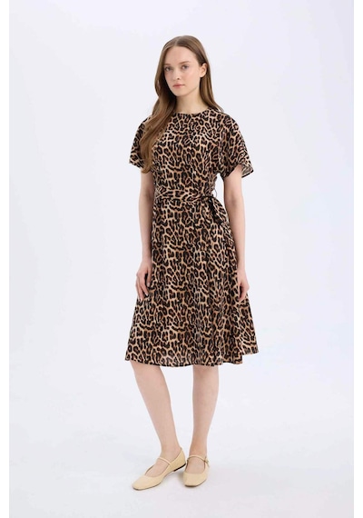 DeFacto Regular Fit Bisiklet Yaka Leopar Desenli Kuşaklı Kısa Kollu Midi Elbise E7113AX25SPBG150