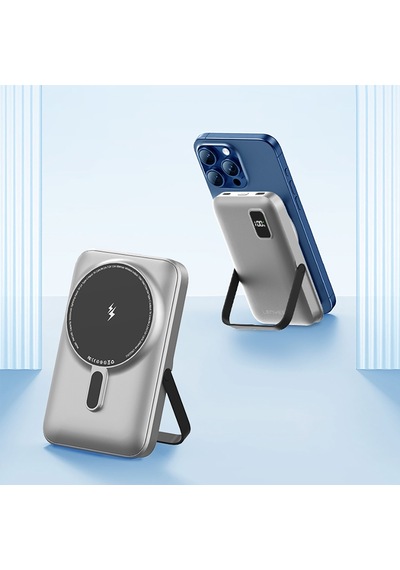 Lenyes Pw134d 15w 10000mah 20w Ultra İnce Dijital Led Ekranlı Standlı Wireless Powerbank Gümüş