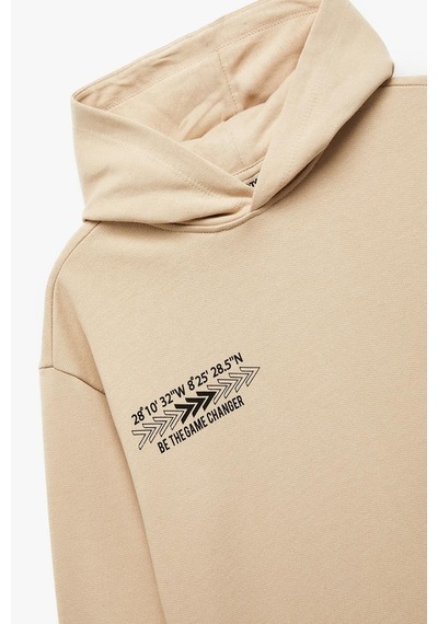 Koton Erkek Çocuk Şardonlu Uzun Kollu Pamuklu Baskılı Oversize Kapşonlu Sweatshirt Bej