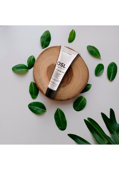 OSL Omega Skin Lab Fighter  Şişlik ve Koyu Halkalar İçin Göz Çevresi Kremi 15 ML