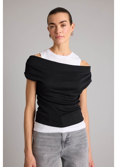 Defacto 26y801002342 Siyah Kadın T-shirt G9546ax/bk81