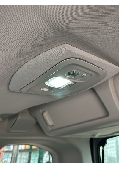 Rifter-berlingo-proace-doblo Cam Tavana Entegre Saklama Gözü Sökü