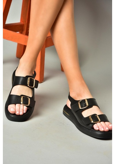 Fox Shoes S518108309 Siyah Kadın Sandalet Siyah