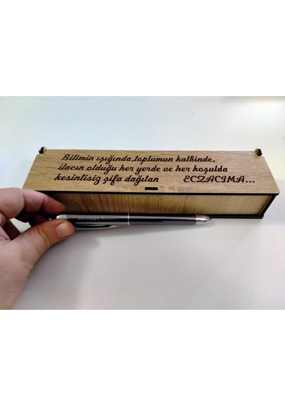 Eczacı İçin Özel Tasarım Kutulu Ve İsim Yazılı Tükenmez Kalem