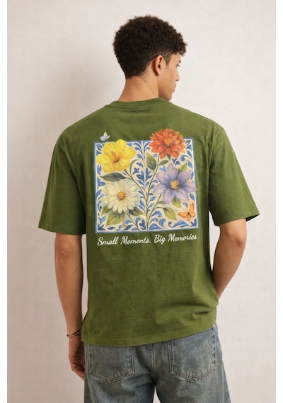 Tarz Cool Erkek Floral Baskılı Tişört Oversize Fit, Sırt Desenli Small Moments Big Memories Haki