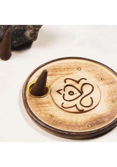 Lotus Temalı Yuvarlak Ahşap Konik Tütsülük