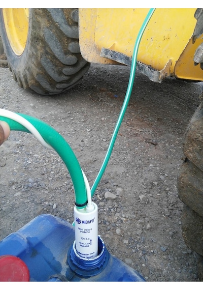 Midapo 12 Volt Mazot Aktarma Pompası Dalgıç Süt Sıvı Su Aktarma 1