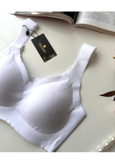 Carla Balensiz Dikişsiz Push-up Invisible Ice-silk Görünmez Süt Beyaz