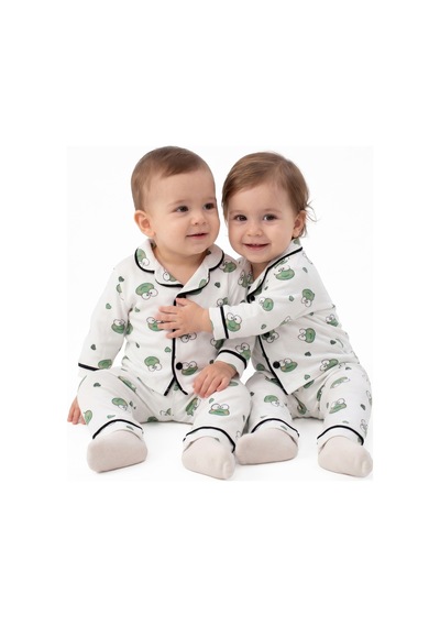 Bebegen Unisex Ekru Yeşil Kurbağa Desenli Kruvaze Yaka Pijama Takımı Çok Renkli