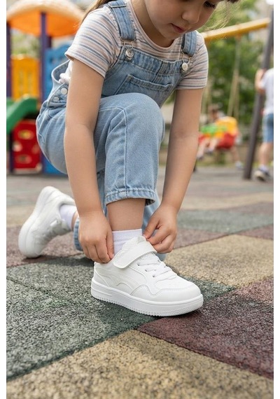 Fort Cool Shark Anatomik Rahat Sneaker Kız Çocuk Ayakkabı Beyaz
