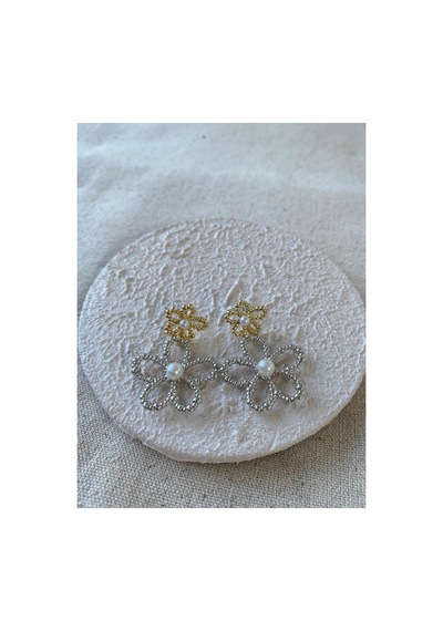 İncili Papatya İki Renkli Küpe Gold/silver - 737637078 Gold/silver - 737637078 Gold/silver