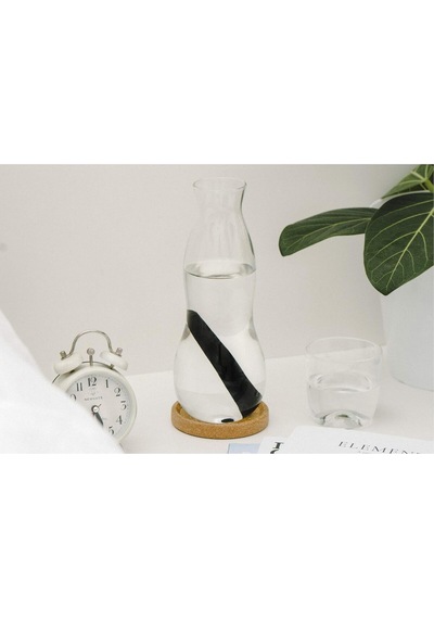 Black Blum 800 Ml Cam Karaf, Kömür Filtreli, Doğal Mantar Altlıklı Sürahiler