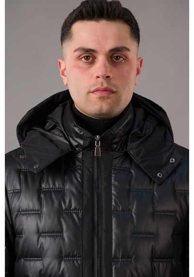 Regular Fit Kapşonlu Astarlı Kapitone Erkek Mont 001