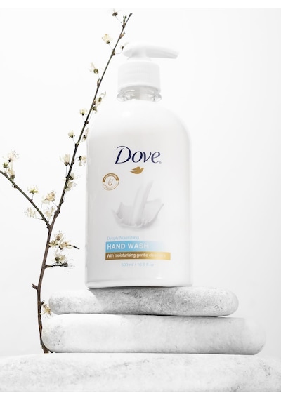 Dove Nemlendirici Şampuan 500 ML+ Saç Kremi 500 ML + Vücut Losyonu 500 ML + El Sabunu 500 ML