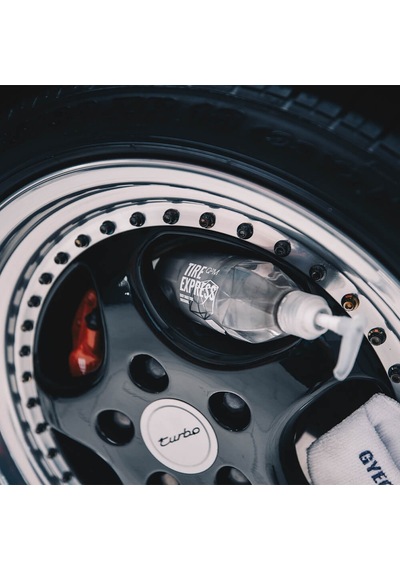 Gyeon Q²m Tire Express Lastik Parlatıcı  400 ML