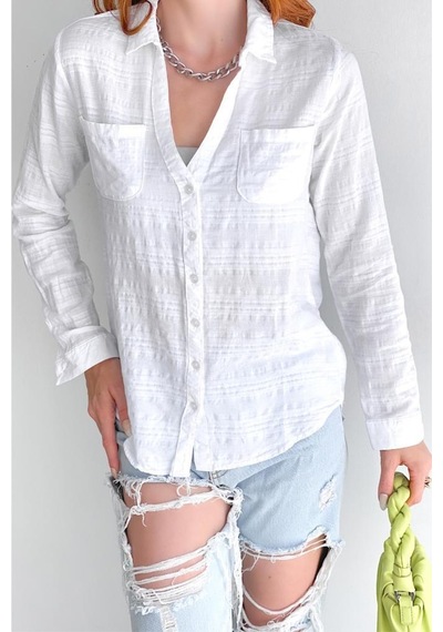 Femelle Kadın Beyaz Çift Cepli Pamuk Basic Gömlek Slim Fit Kalıp