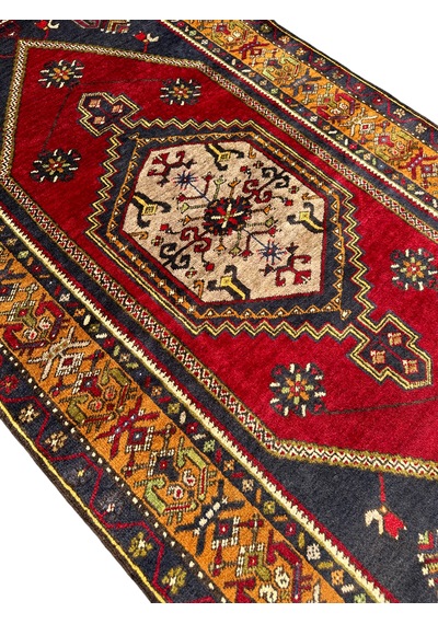El Dokuma Sıfır Yahyalı 108x220 Kök Boya %100 Yün Halı Renkli