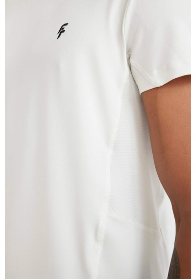 DeFactoFit Beyaz Slim Fit Dar Kesim Bisiklet Yaka Sporcu Kısa Kollu Tişört C9183AX24AUGR493