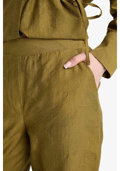 Defacto Regular Fit Beli Lastikli Jakarlı Pantolon F9332ax25aukh71 Haki Defacto Regular Fit Beli Lastikli Jakarlı Pantolon F9332ax25aukh71 Haki