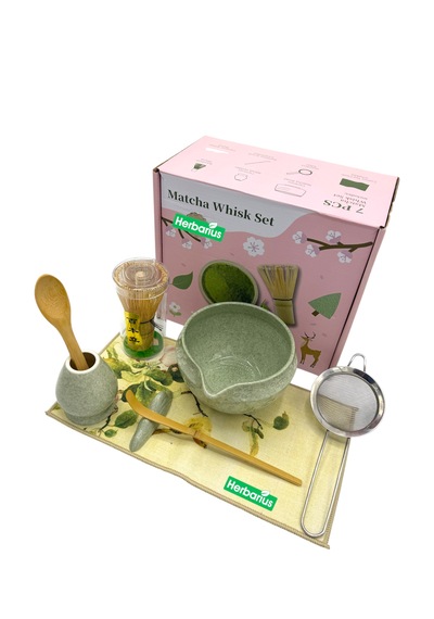 Herbarius 8 Parça Çiçek Desenli Benekli Adaçayı Yeşili Renk Matcha Çayı Hazırlama Seti - Geleneksel Japon Matcha Seti