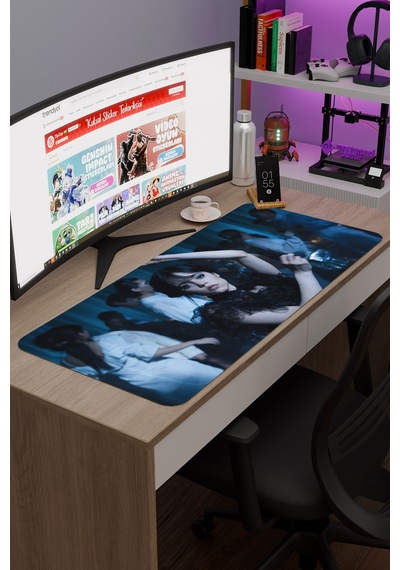 Wednesday 2 V3 90x40 Xxl Gaming Kauçuk Kaymaz Taban Mouse Pad Fare Altlığı